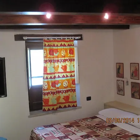 Bed & Breakfast La Gatta Sul Tetto 3*