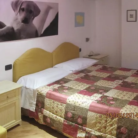 La Gatta Sul Tetto Bed & Breakfast Rossano