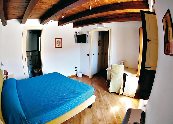 La Gatta Sul Tetto 3* Rossano