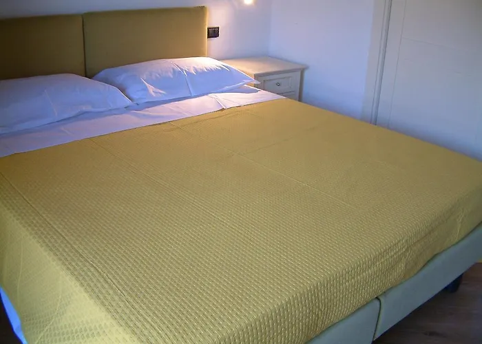 Alojamento de Acomodação e Pequeno-almoço La Gatta Sul Tetto 3*