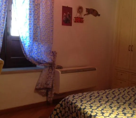 住宿加早餐酒店 La Gatta Sul Tetto 罗萨诺